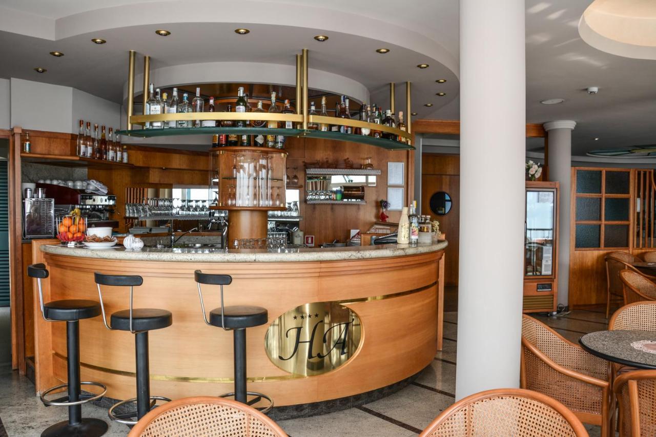 Hotel Astor Limone sul Garda Exterior photo